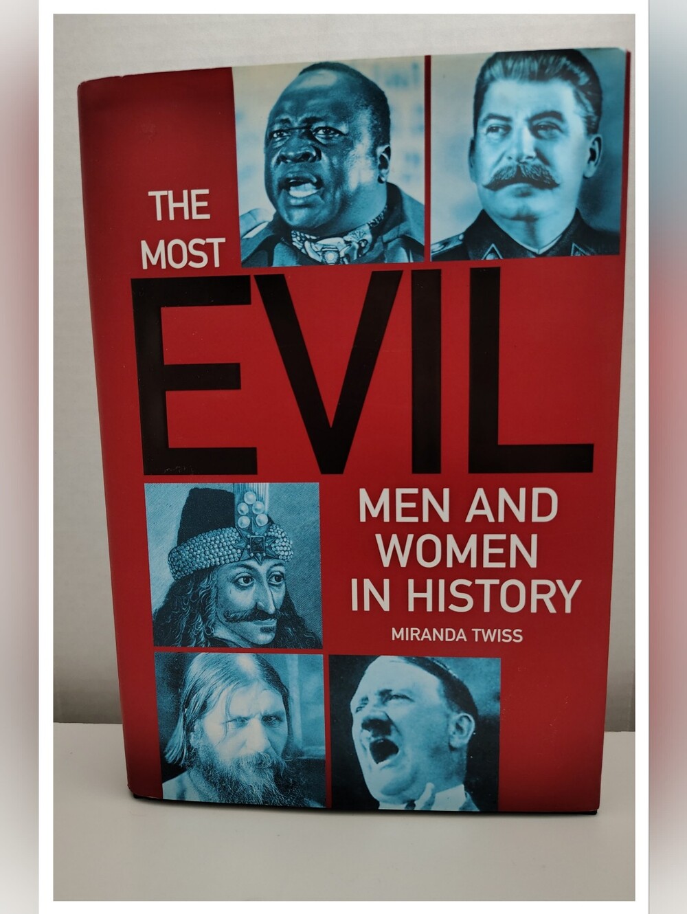 ☠️The Most EVIL Men And Women In History☠️  - Hardcover (Non-Fiction)